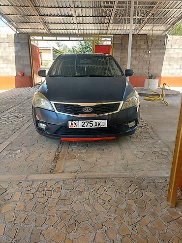 daewoo 1: Kia Ceed: 2010 г., 1.6 л, Хэтчбэк — 1
