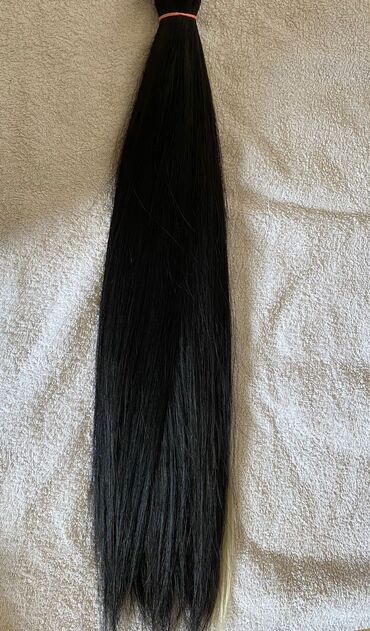 Другое: Натуральные Волосы 336 капсул
Длина 40-50 см
Использовалось один месяц
