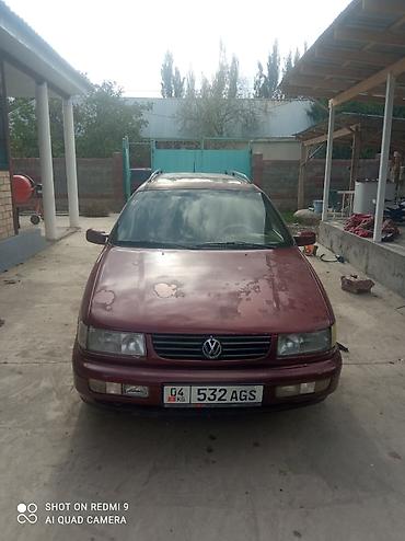 Volkswagen Passat Variant: 1994 г., 1.8 л, Механика, Бензин, Универсал