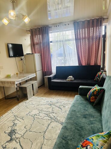 Иссык-Куль 2025: Коттедж, Семейный ЦО Diamond Resort, Бостери, Парковка, стоянка, Охраняемая территория, Закрытый пляж — 9