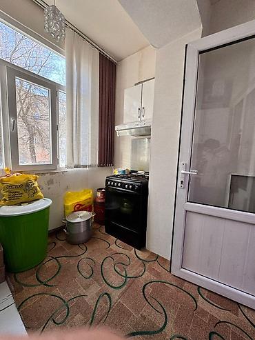 Продажа квартир: 3 комнаты, 50 м² — 10
