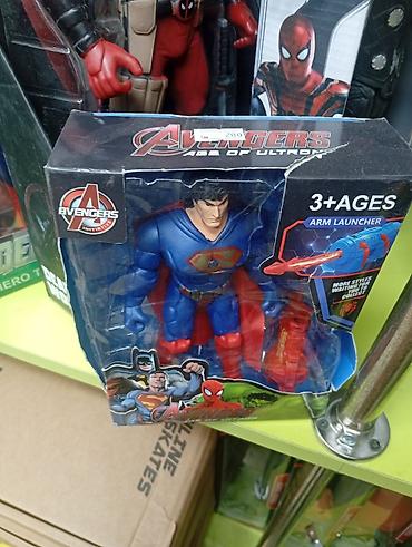 case logic: Игрушечная фигурка супергероя с аксессуаром - Серия: Avengers – Age — 2