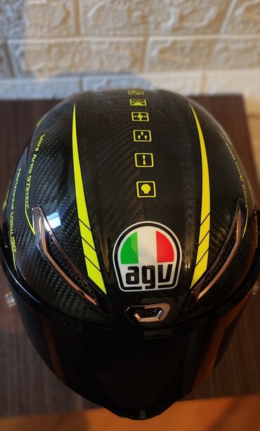 Moto dəbilqələr: • AGV Pista GP RR 46 Project kask satılır. Sifarişlə gətirilib. • — 7