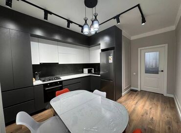 продаю квартира васток 5: 3 комнаты, 108 м², Элитка, 5 этаж, Евроремонт