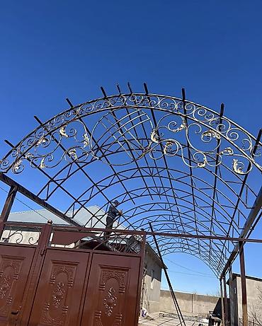 a frame: Ферма строй Сварка Монтаж Навесы Арка, Полу арка Профессиональное — 9