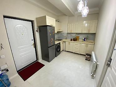 20 ci sahede evler: Mebel ilə tam təchiz olunmuş 2 otaqlı mənzil interyeri - Zövqlü — 4