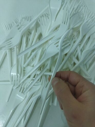 toyuq file qiymeti: 83 eded vilka 36 eded qaşıq yenidir. Toplam 6 AZN