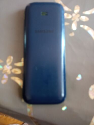 200 azn telefonlar: Samsung B130, 2 GB, rəng - Mavi, Düyməli