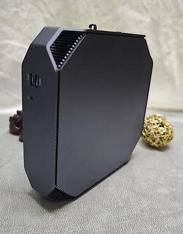 bose srbija: Hp Z2 mini G3 WorkStation/i7 7700/Nvidia Quadro 2Gb Na prodaju — 1