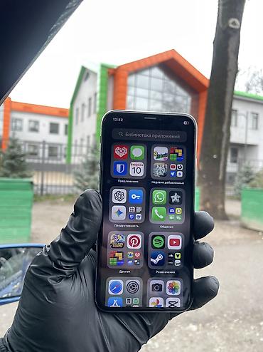 Apple iPhone: IPhone X, Б/у, 64 ГБ, Белый, 72 % — 6