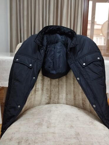 Kurtkalar: Kurtka 42 razmer Alınıb 399 azn tezedir — 5