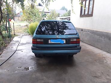 Volkswagen: Volkswagen Passat: 1989 г., 1.8 л, Механика, Бензин, Универсал — 3