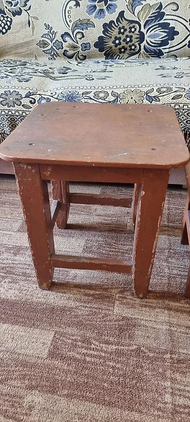 Другая мебель: Мебель бу в отличном состоянии. цена договорная. стол табуретки — 4
