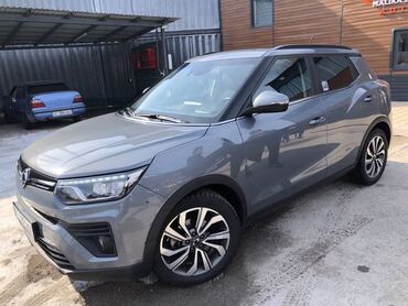 колготки с доступом: Продаю компактный SUV- Ssangyong Tivoli -Акпп- классический надёжный