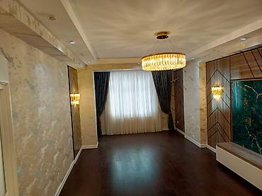 Yeni tikili: 4 otaqlı, Yeni tikili, 215 kv. m — 2