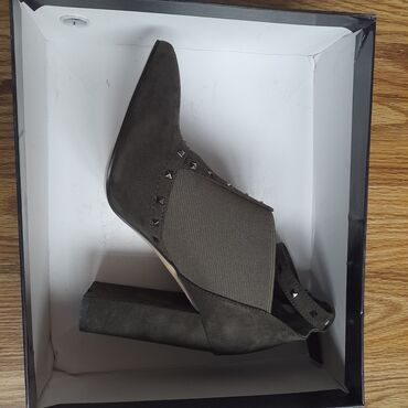 Туфли: Продам новую женскую обувь Emma made Spain размер 37 цвет темно — 5