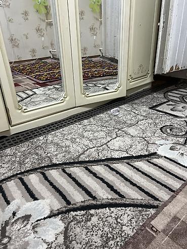 сдаю кабинеты: 2 комнаты, Только девушкам — 1