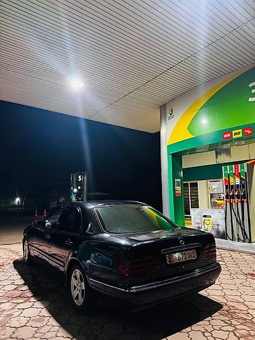 Mercedes-Benz: Mercedes-Benz E-Class: 2000 г., 2.4 л, Автомат, Бензин, Седан — 4