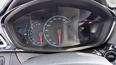 Chevrolet: Chevrolet Spark: 2018 г., 1 л, Автомат, Бензин, Хэтчбэк — 29