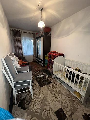 Продажа квартир: 3 комнаты, 50 м², 1 этаж — 7