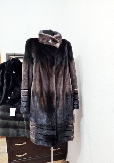 Шубы: Шуба, Норка, По колено, Италия, L — 3