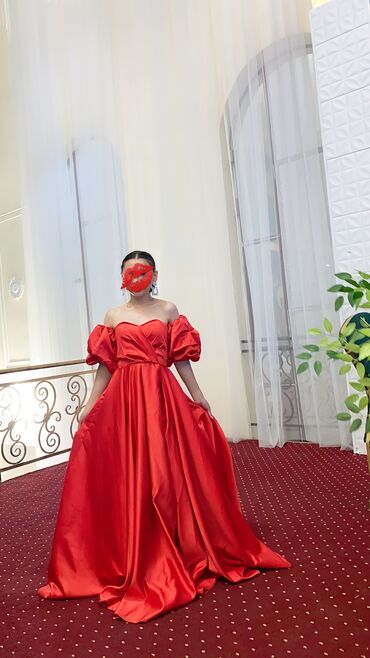 вечерние красное платье: Вечернее платье, Длинная модель, Атлас, Без рукавов, Открытая спина, XL (EU 42)