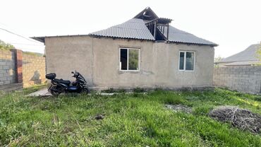 чон арык квартиры: Үй, 75 кв. м, 4 бөлмө, Кыймылсыз мүлк агенттиги, Эски ремонт