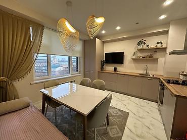 Продажа квартир: 2 комнаты, 72 м², Элитка, 7 этаж, Дизайнерский ремонт — 2