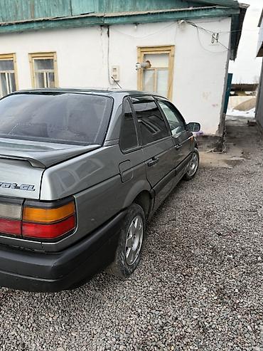 Volkswagen: Volkswagen Passat: 1991 г., 1.8 л, Механика, Бензин, Хэтчбэк — 5