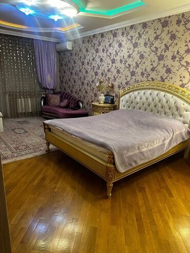 Qonaq otağı dəstləri: İşlənmiş — 7