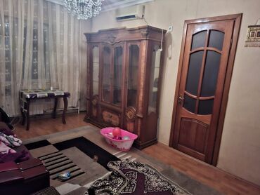 сдается квартира джалал абад аренду: Yeni guneslide 5/4 mertebesinde 2 otaqli ev 400 azn_0514857446