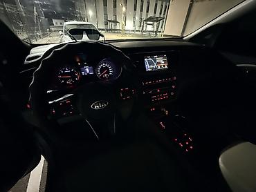 Kia: Kia Carnival: 2020 г., 2.2 л, Автомат, Дизель, Минивэн — 7