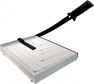 lazerli printer: Yeni karobkanin icinde A4 rezak satilir. A3 ve a4 olculeri var. Bashqa — 2