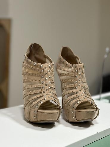 Tuflilər: Tuflilər, Bershka, Ölçü: 39, rəng - Bej, İşlənmiş — 2