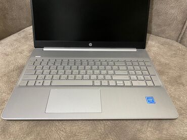 mini notebook computer: TƏCİLİ SATILIR!! HP MODEL prosessor celeron n4120 Ram 8 gb Yaddaş