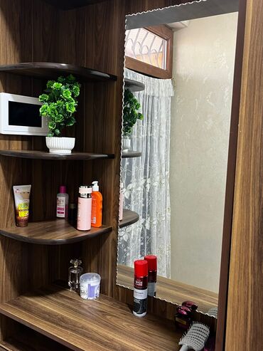 Otaqların uzunmüddətli kirayəsi: Mebel və məişət texnikası ilə tam təchiz edilmiş rahat mənzil otağı — 23