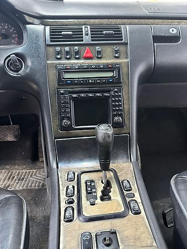 Mercedes-Benz: Mercedes-Benz E-Class: 2001 г., 2.4 л, Автомат, Бензин, Седан — 8