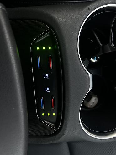 Унаа сатуу: Toyota Venza: 2022 г., 2.5 л, Автомат, Гибрид, Кроссовер — 3