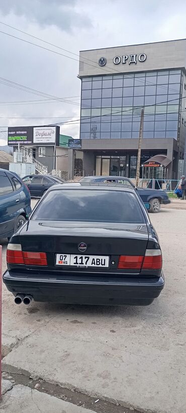 прожектор авто: BMW 5 series: 1994 г., 2.5 л, Механика, Бензин, Седан