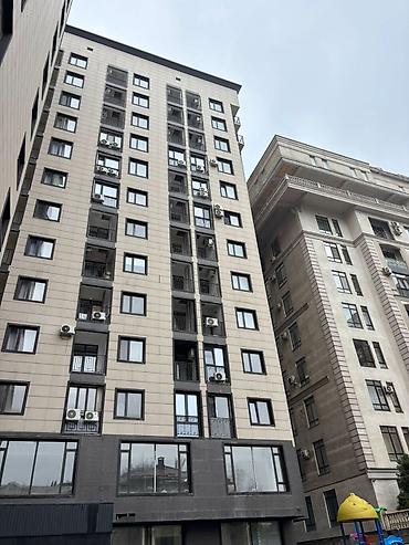 3 комнаты, 138 м², Золотой квадрат Элитка, 6 этаж, ПСО (под самоотделку)