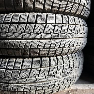 165 60 14: Шины 185 / 65 / R 15, Зима, Б/у, Комплект, Легковые, Япония, Bridgestone — 3
