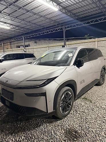 Унаа: Toyota bZ3X: 2026 г., Электромобиль, Кроссовер — 1