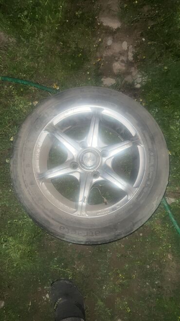 съёмник подшипников ступиц: Диски R 14 1 шт, отверстий - 4