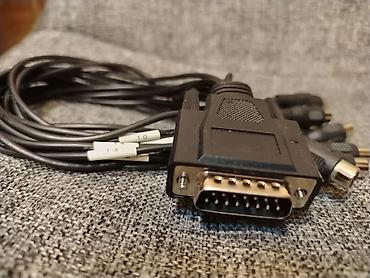 tv satışı: Məhsul: DB15 (VGA tipli 15-pin) kişi konnektorundan çoxlu RCA (cinch) — 1