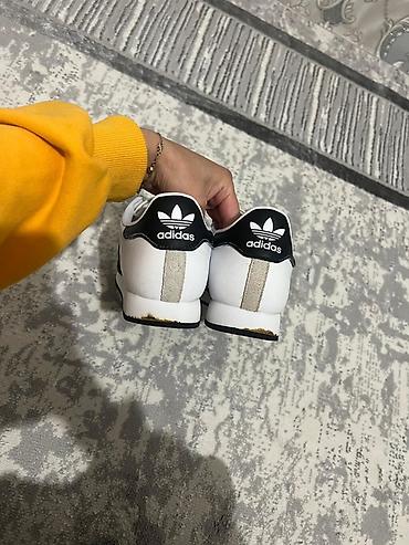 adidas 41: Кроссовки Adidas Samoa
42.5 — 1