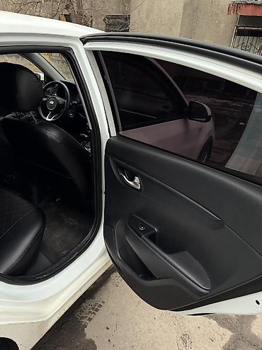 Kia: Kia Rio: 2019 г., 1.4 л, Автомат, Бензин, Седан — 11