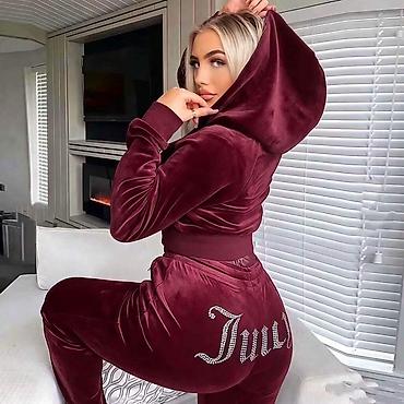Gornji i donji deo: Plišane trenerke Juicy 😍
Vel: S M L XL XXL XXXL
Cena: 3700 dinara — 6