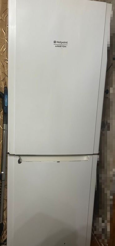 soyuducu motoru satilir: İşlənmiş 2 qapılı Hotpoint Ariston Soyuducu Satılır, rəng - Ağ, Kredit var