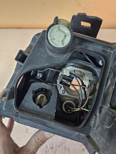 Передние фары: Передняя правая фара Audi 2003 г., Б/у, Оригинал, Германия — 18