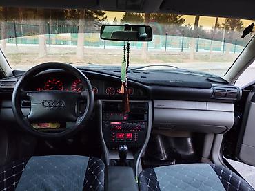 Audi: Audi A6: 1994 г., 2.6 л, Механика, Бензин, Седан — 6